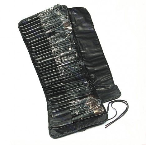 Kit com 32 pincéis